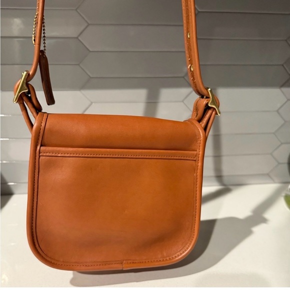 Vintage Coach 9965 Small Flap Trail Bag - Picture 10 of 10